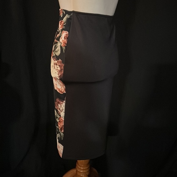 High waisted zip up pencil skirt - Picture 5 of 7